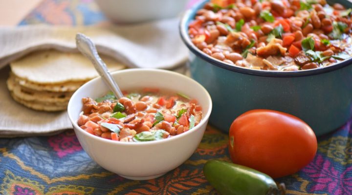 a bowl of frijoles borrachos (drunken beans)