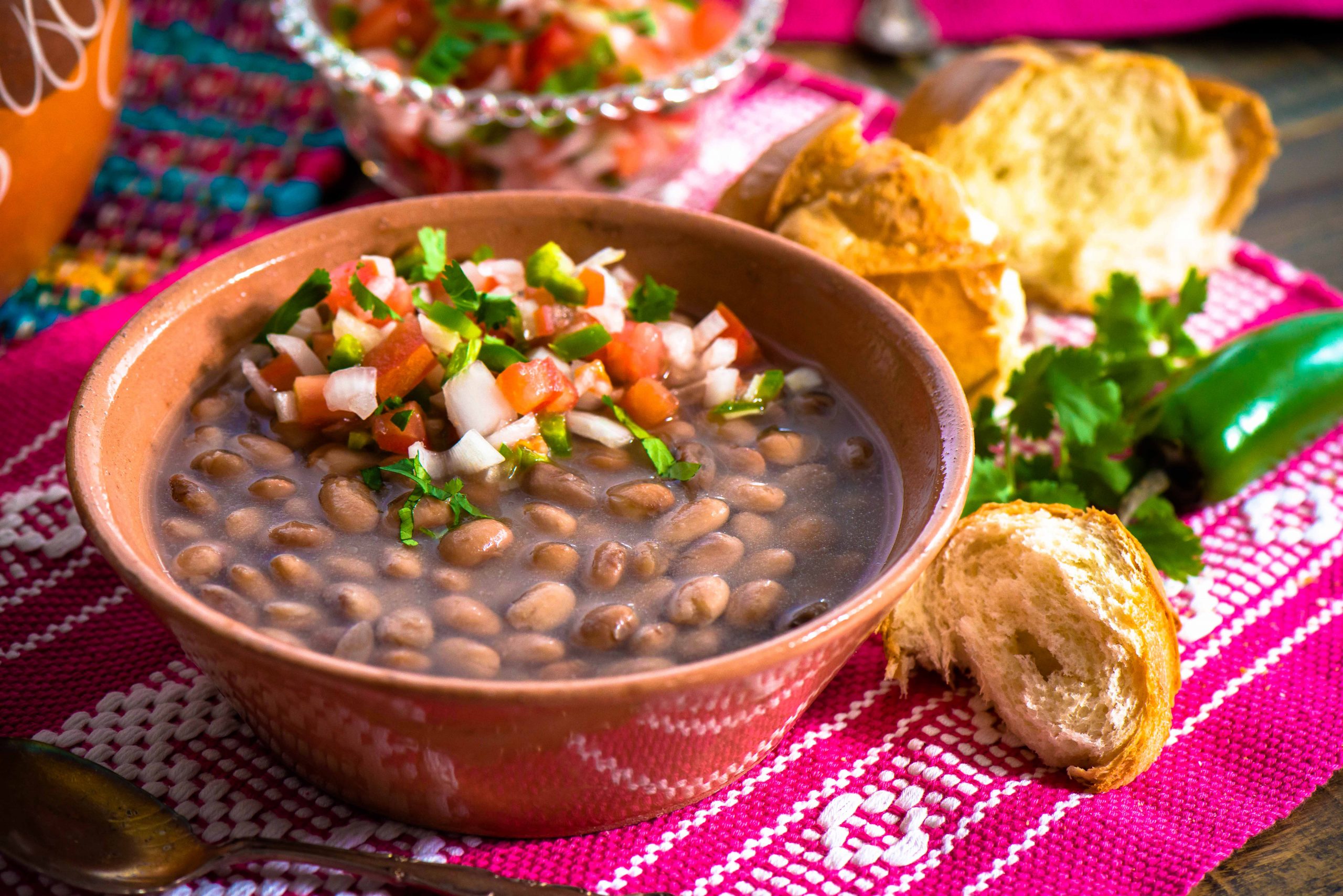 Frijoles de la Olla (Mexican Bean Stew) :: Recipes :: Camellia Brand