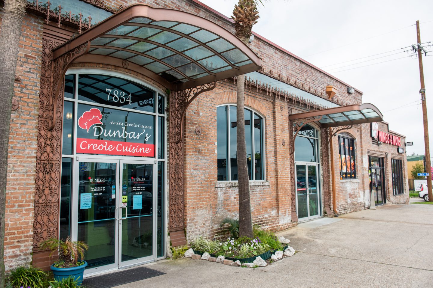 Dunbar’s Creole Cuisine: Red Beans & Fried Chicken With a Side of